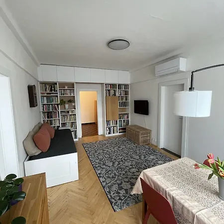 Utulny A Tichy Blizko Centra 아파트 *